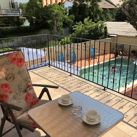 Mosoly Apartment *