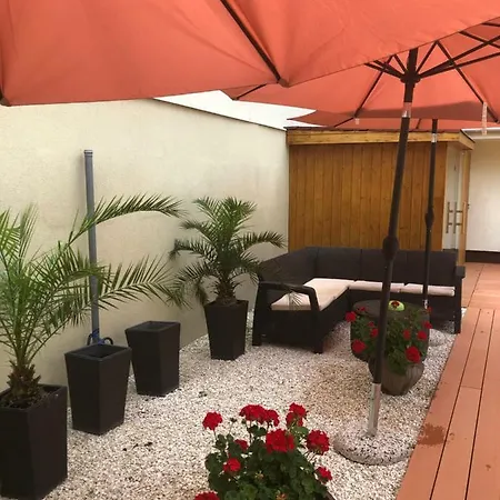 Mosoly Apartment *